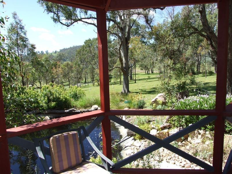 99 Mountview Close, Bega NSW 2550