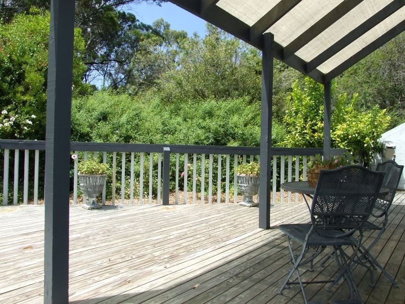 15 Strathmore Crescent, Kalaru NSW 2550