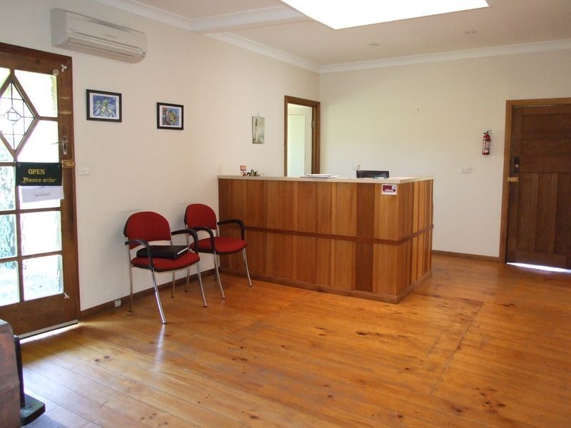 44 Princes Highway, Cobargo NSW 2550