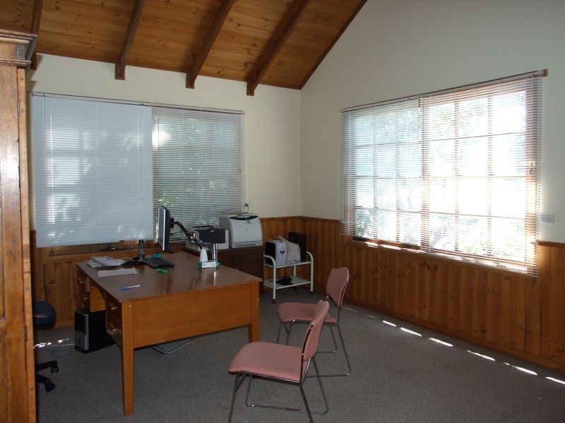 44 Princes Highway, Cobargo NSW 2550