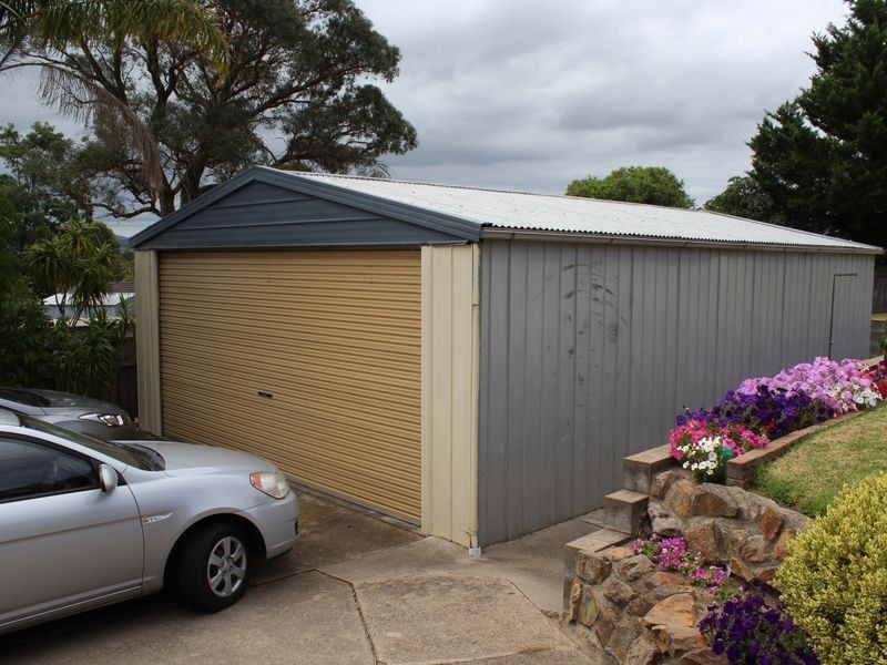 7 Ballima Court, Bega NSW 2550