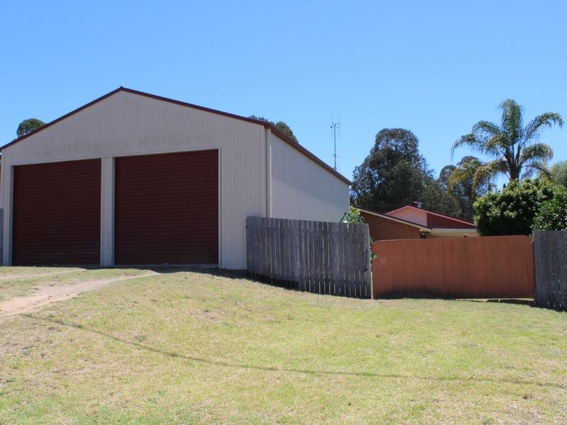 32 Barrack Street, Bega NSW 2550