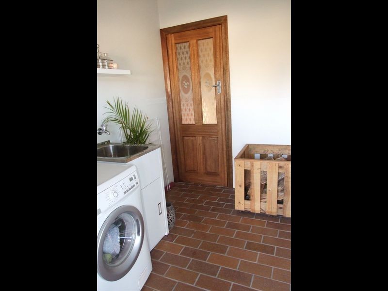 2 Meringo Street, Bega NSW 2550