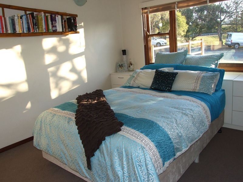 2 Meringo Street, Bega NSW 2550