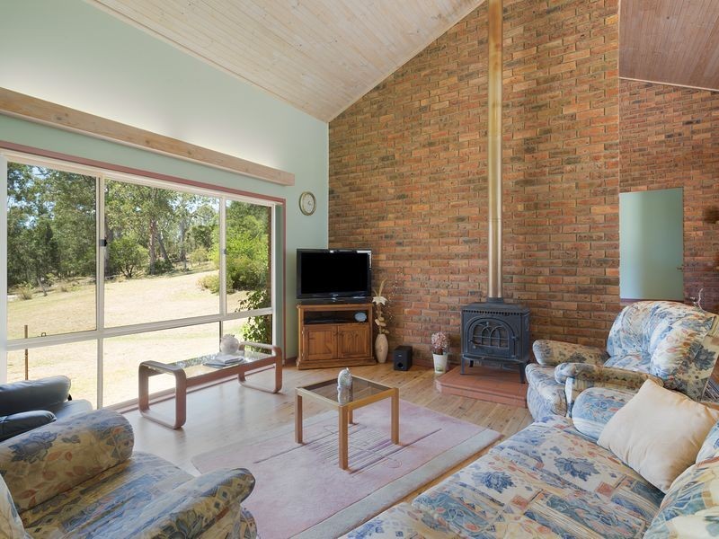 43 Black Range Road, Bega NSW 2550