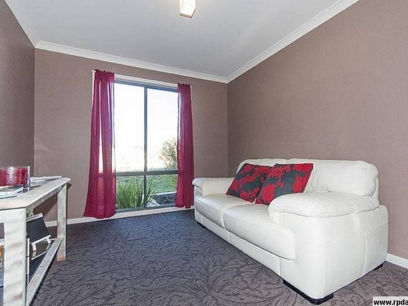3 Nichole Court, Tura Beach NSW 2548