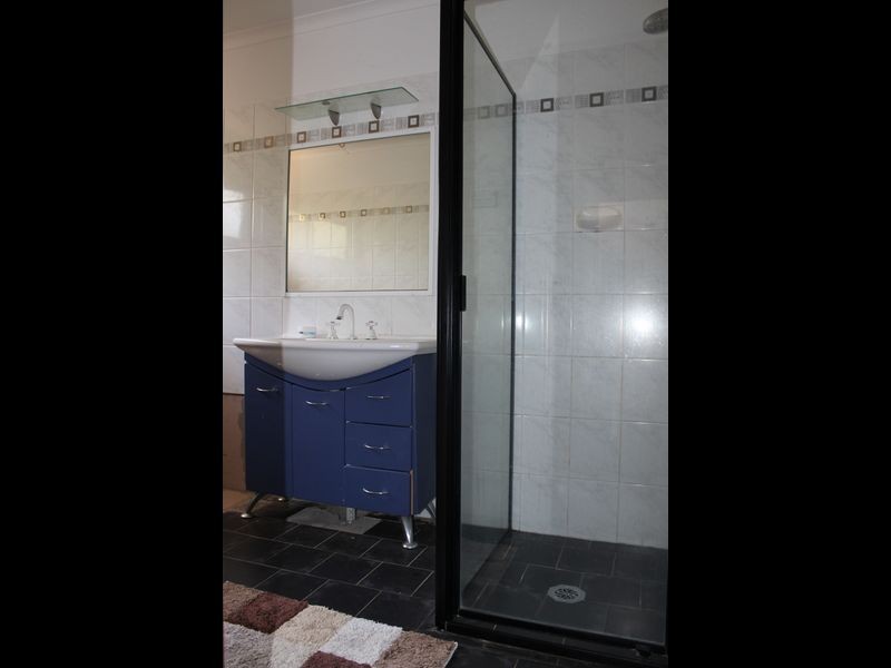 3 Wattle Place, Bega NSW 2550