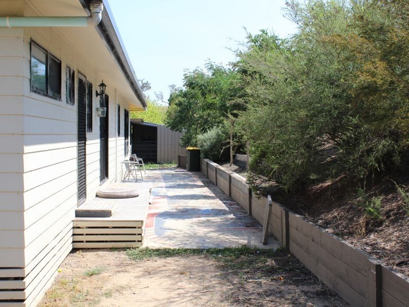 3 Wattle Place, Bega NSW 2550