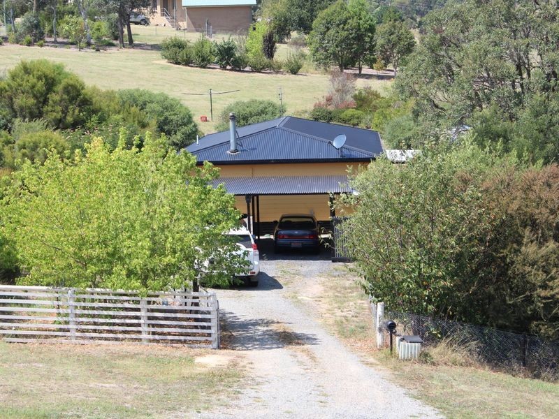 3 Wattle Place, Bega NSW 2550