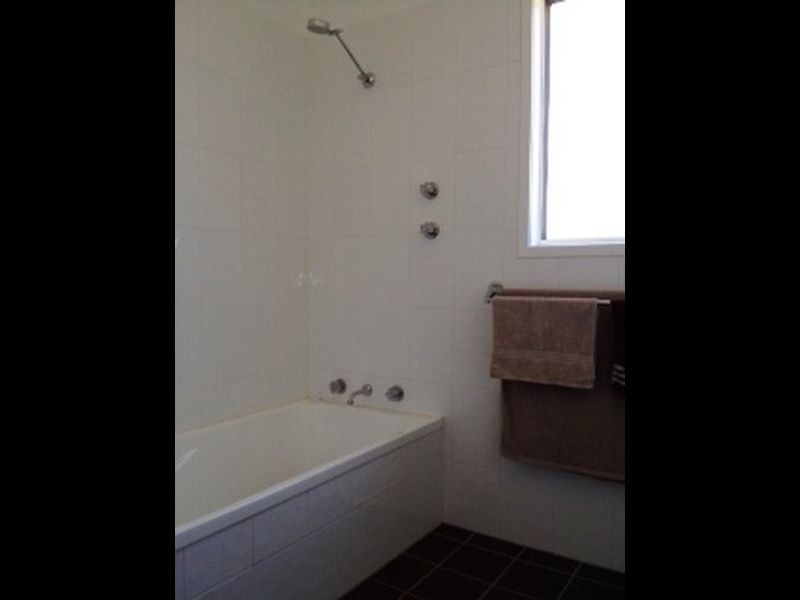 9 Gillespie Street, Cobargo NSW 2550