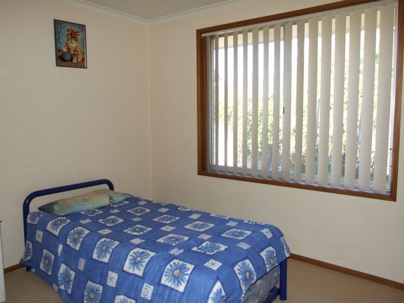 2 Deborah Cresent, Bega NSW 2550
