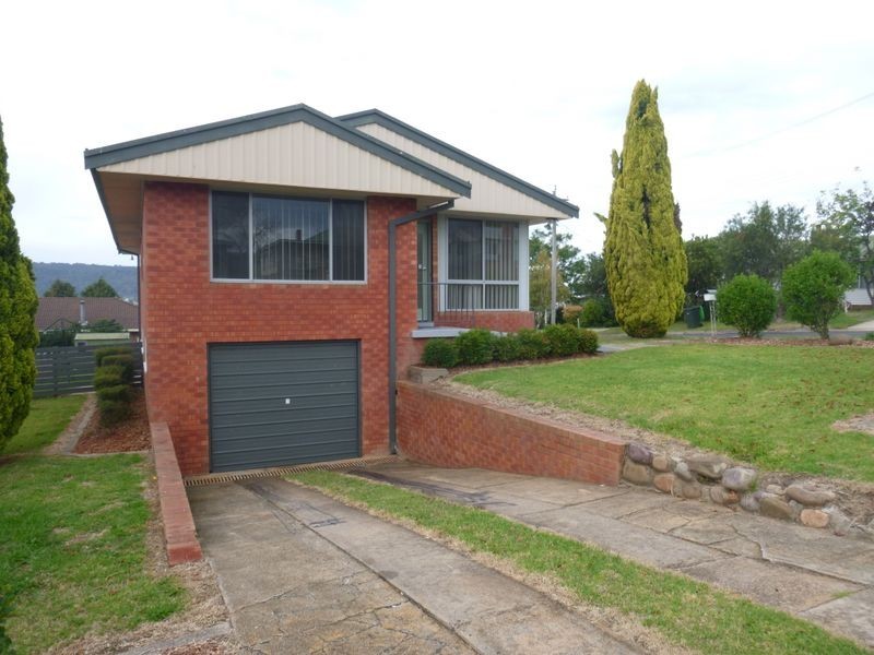 32 Tathra Rd, Bega NSW 2550
