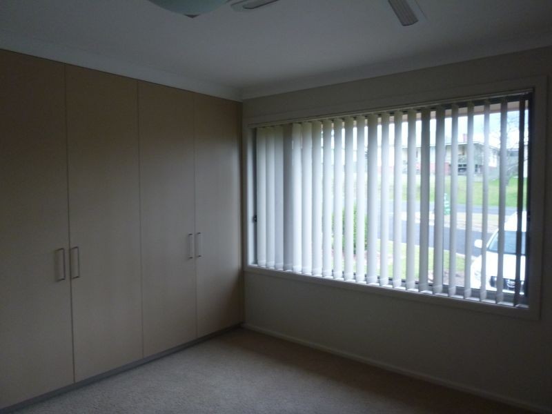 32 Tathra Rd, Bega NSW 2550