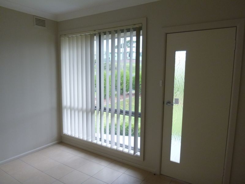 32 Tathra Rd, Bega NSW 2550