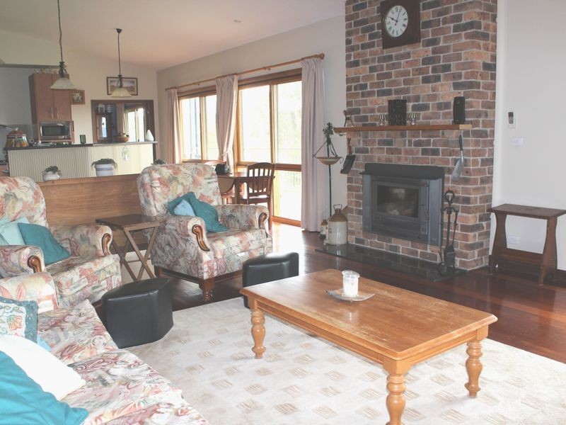 880 South Wolumla Road, Candelo NSW 2550