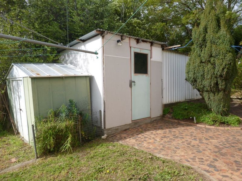 4 Gregory Way, Bega NSW 2550