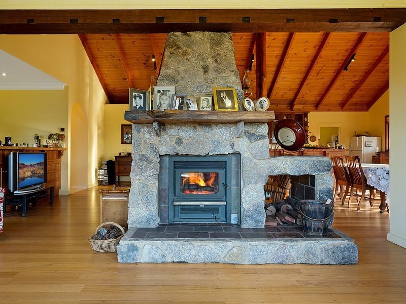 Wongaridgeree/139 Eagles Nest Road, Bega NSW 2550