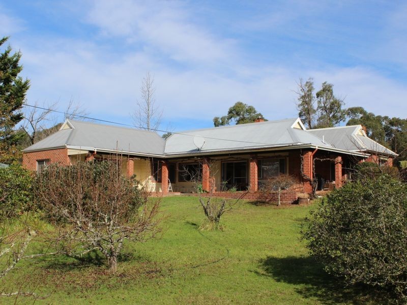139 Bourkes Road, Yowrie NSW 2550