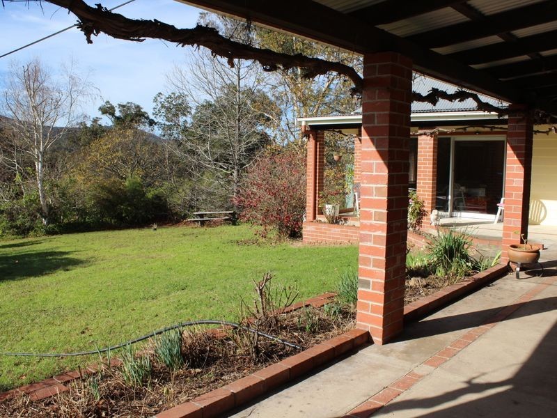 139 Bourkes Road, Yowrie NSW 2550