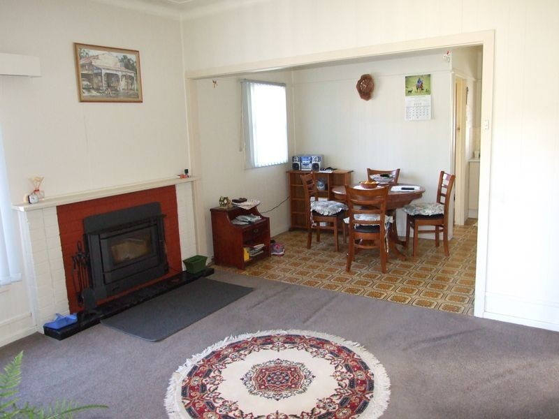 111 Ravenswood Street, Bega NSW 2550