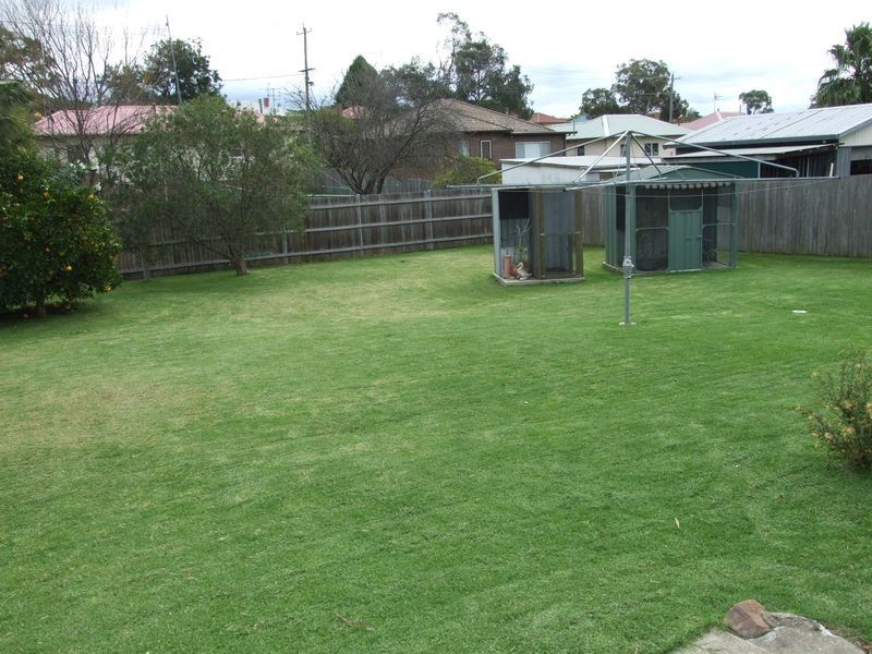 111 Ravenswood Street, Bega NSW 2550