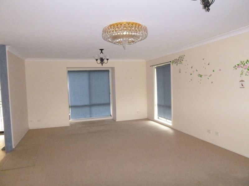 50 Lynjohn Drive, Bega NSW 2550