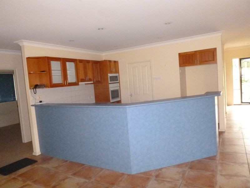 50 Lynjohn Drive, Bega NSW 2550