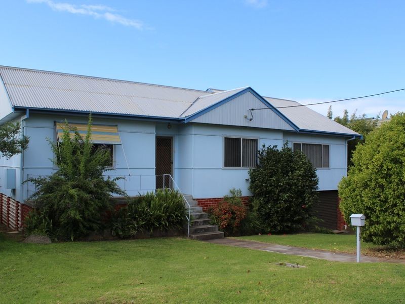 22 Tathra Road, Bega NSW 2550