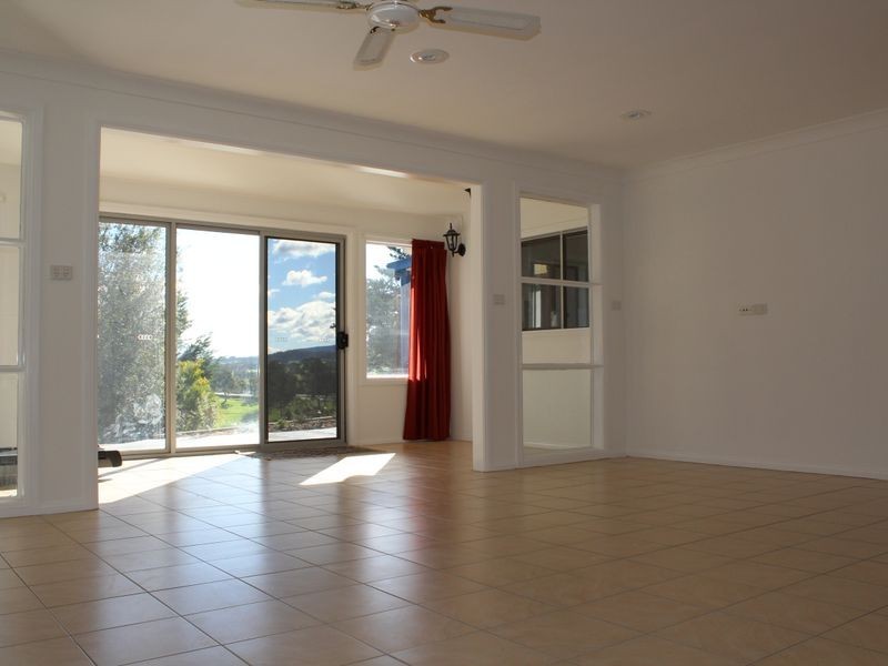 11 Gillespie Street, Cobargo NSW 2550