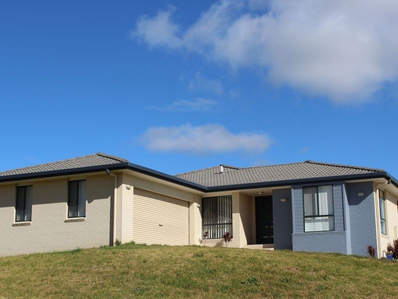 6 Denison Close, Bega NSW 2550