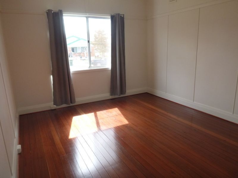 12 Bega Street, Bega NSW 2550