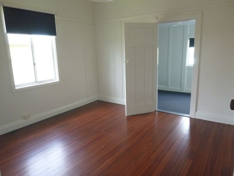 12 Bega Street, Bega NSW 2550