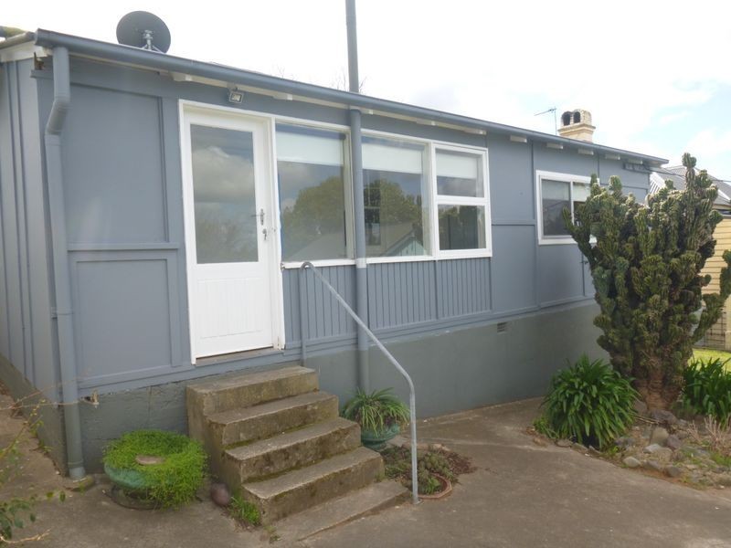 12 Bega Street, Bega NSW 2550