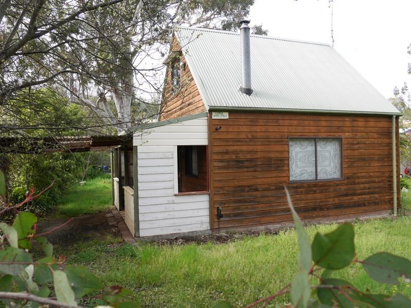 12 Eden Street, Wolumla NSW 2550