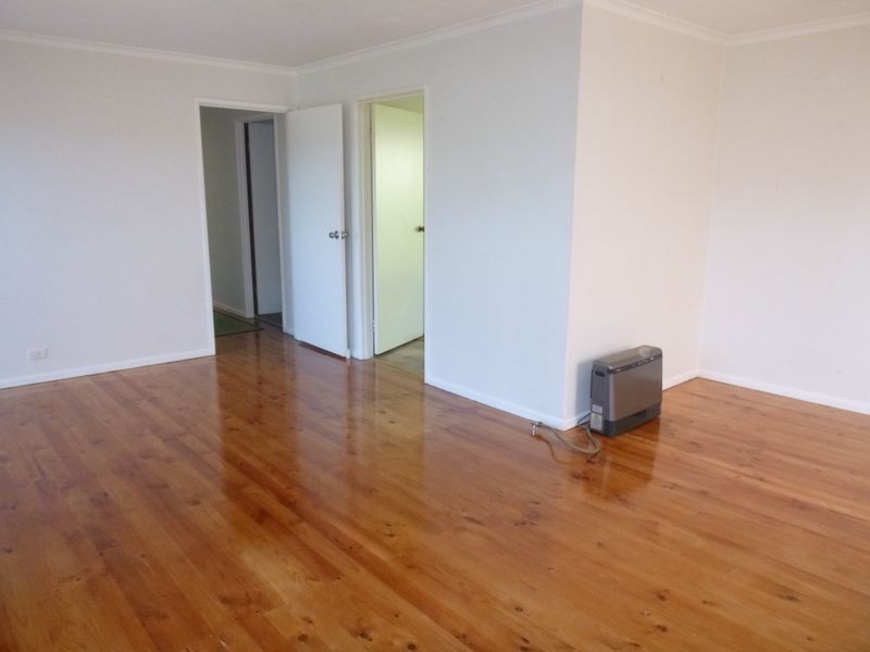 42 Rawlinson Street, Bega NSW 2550