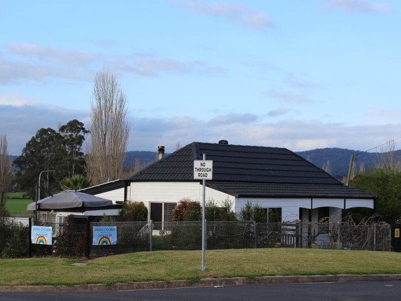 9 Kooringal Place, Bega NSW 2550
