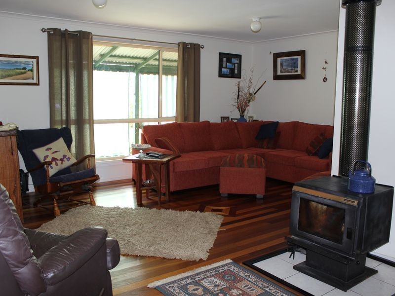 13 Bermaguee Street, Quaama NSW 2550