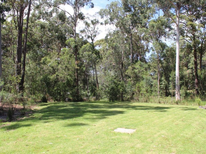 48 Strathmore Crescent, Kalaru NSW 2550