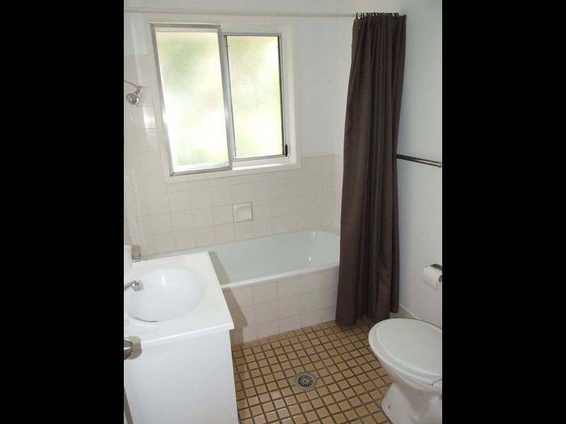 96 Ravenswood Street, Bega NSW 2550