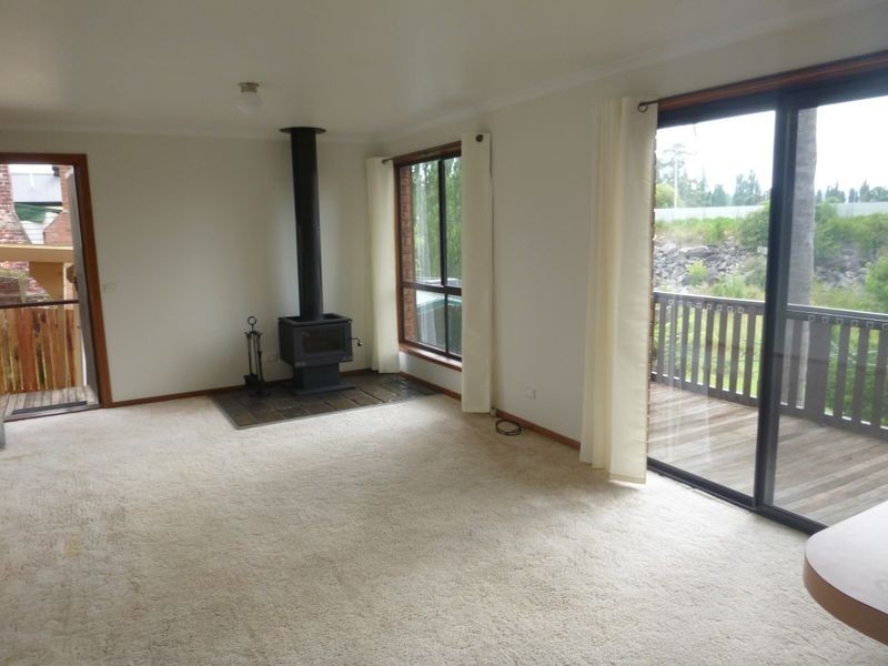 56 Valley Street, Bega NSW 2550