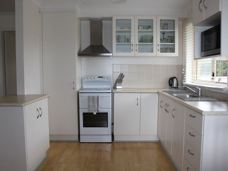 98 Ravenswood Street, Bega NSW 2550