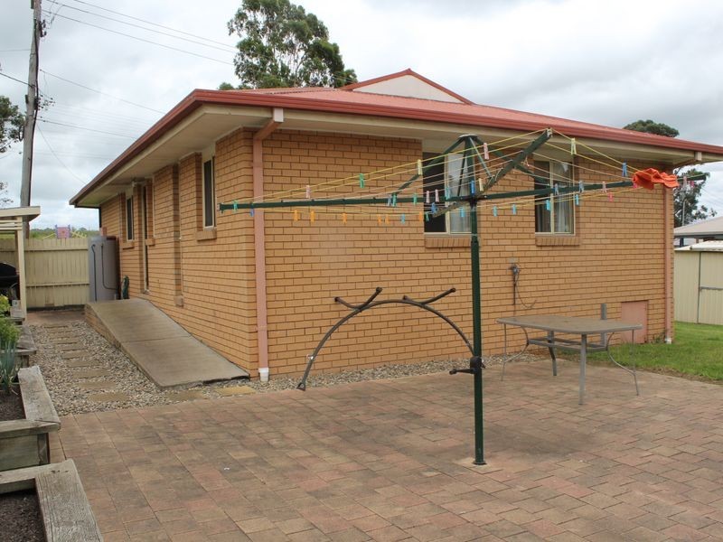 98 Ravenswood Street, Bega NSW 2550