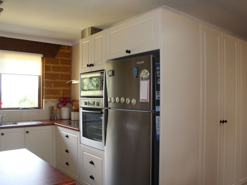 55 Finucanes Lane, Bega NSW 2550