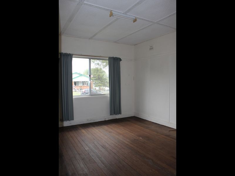 12 Bega Street, Bega NSW 2550