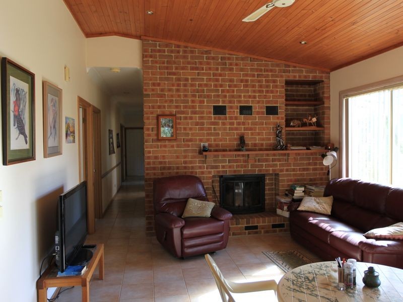 90 Kerrisons Lane, Bega NSW 2550