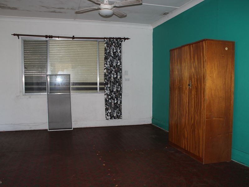 6 Gordon Street, Bega NSW 2550