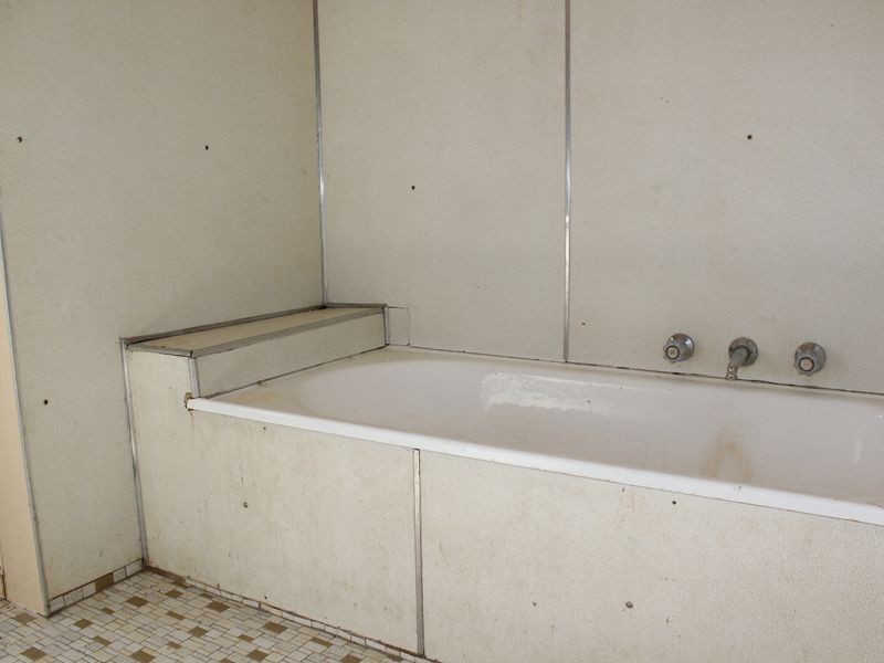 6 Gordon Street, Bega NSW 2550