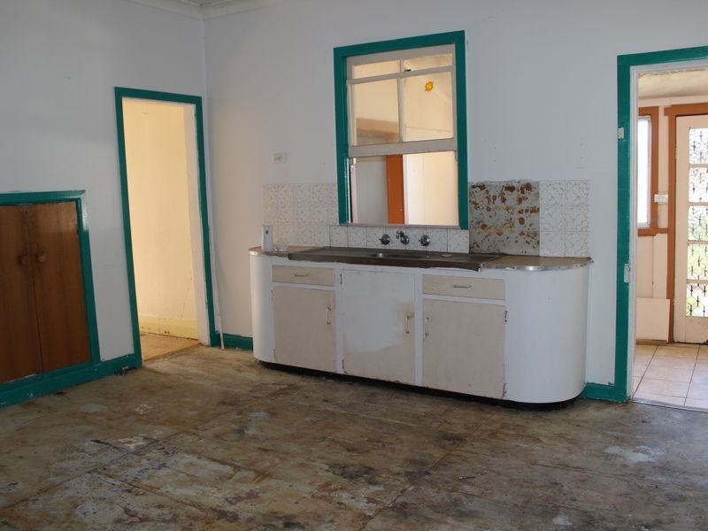 6 Gordon Street, Bega NSW 2550