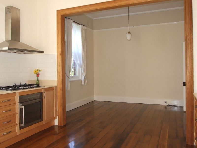 36 Carp Street, Bega NSW 2550