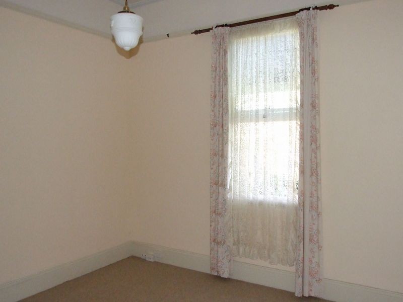 36 Carp Street, Bega NSW 2550